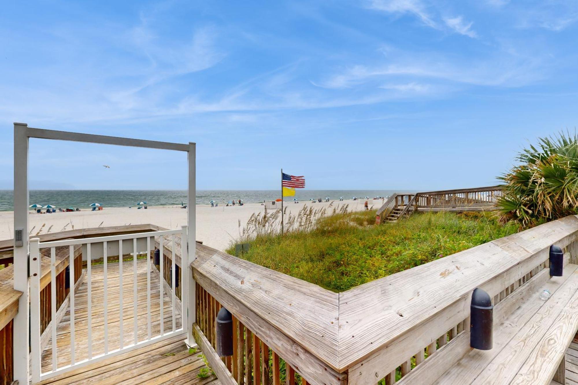Tradewinds Condos Orange Beach Exterior photo